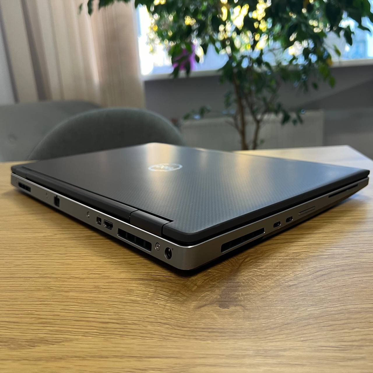 Dell Precision 7540 Intel Core i5-9400H/T2000 4Gb/16Gb/512Gb SSD/Win11 (вживаний)