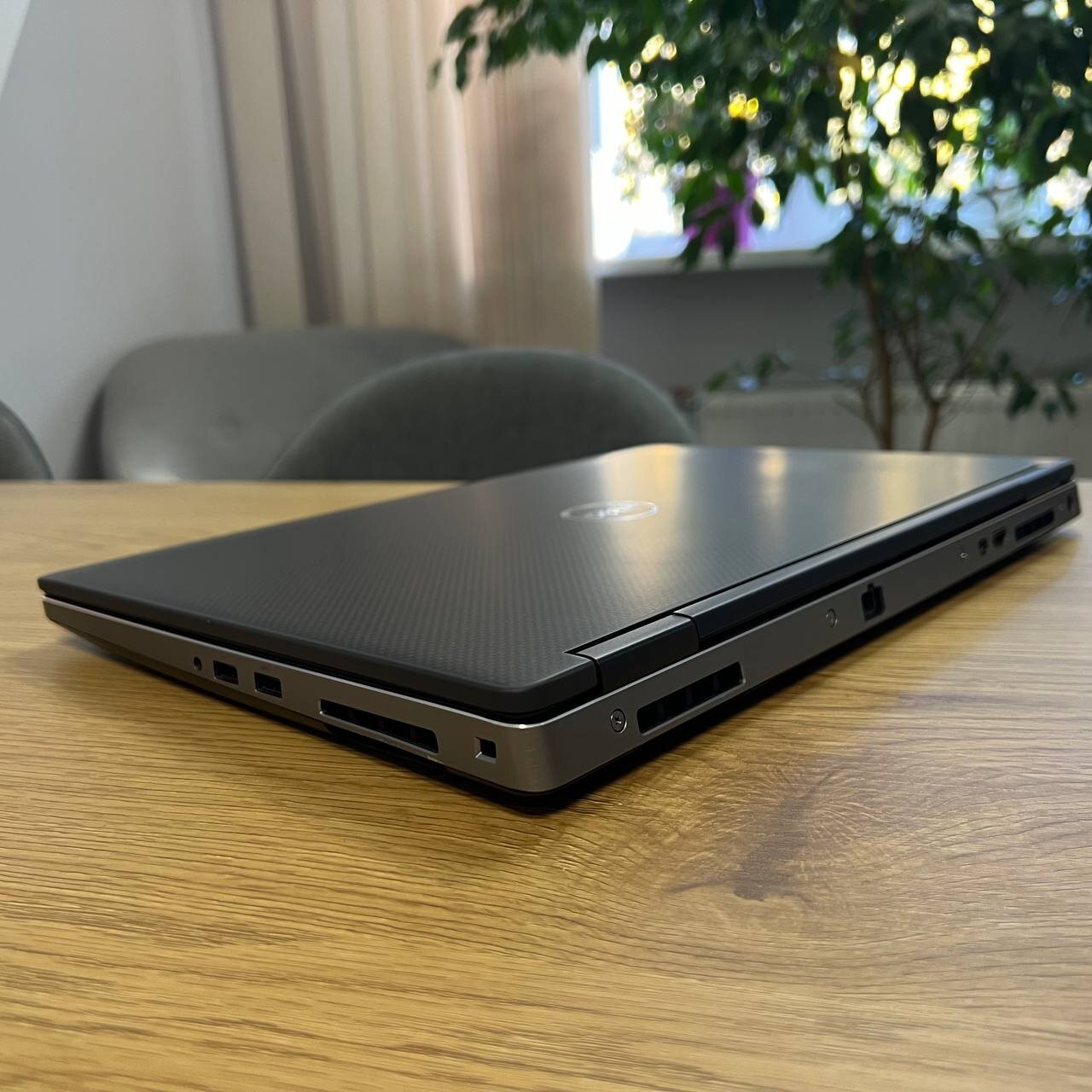 Dell Precision 7540 Intel Core i5-9400H/T2000 4Gb/16Gb/512Gb SSD/Win11 (вживаний)