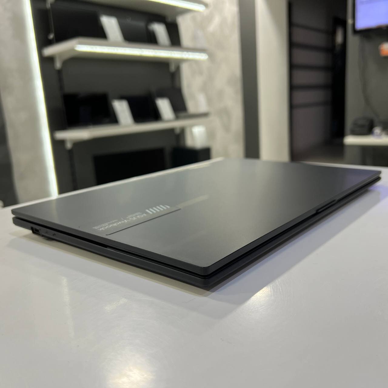 Asus VivoBook Go Intel Core i3-N305/8Gb/256Gb SSD/Win11 (вживаний)