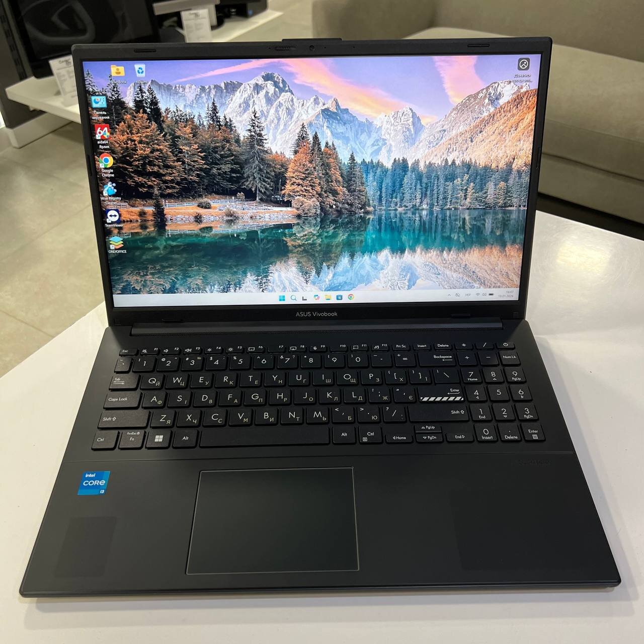 Asus VivoBook Go Intel Core i3-N305/8Gb/128Gb SSD/Win11 (вживаний)