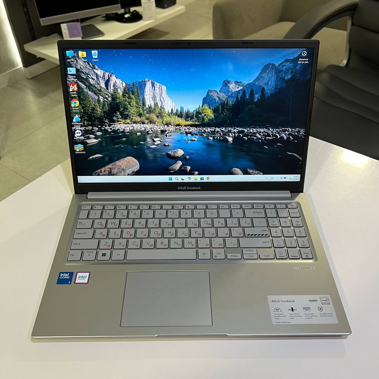 Asus VivoBook 15 F1504V Intel Core 5 120U/16Gb/512Gb SSD/Win11 (вживаний)