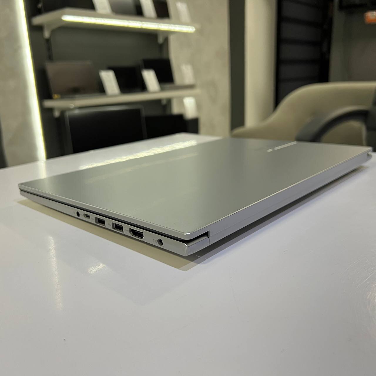 Asus VivoBook 15 F1504V Intel Core 5 120U/16Gb/512Gb SSD/Win11 (вживаний)