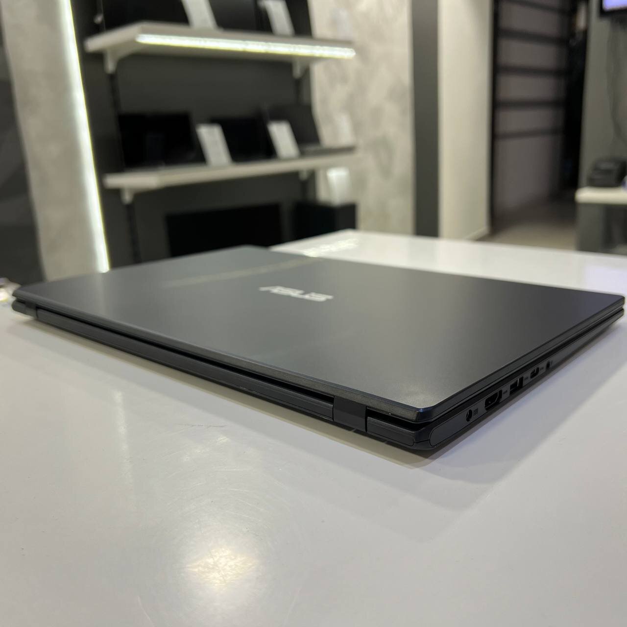 Asus VivoBook Intel Celeron N4500/4Gb/128Gb SSD/Win11 (вживаний)