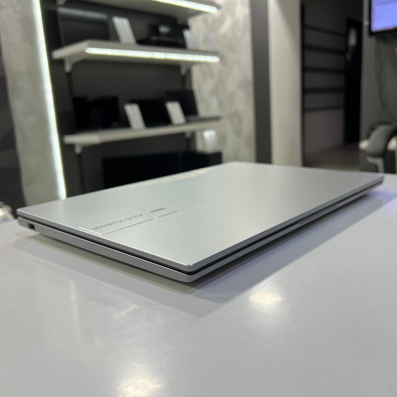 Asus VivoBook 15 F1504V Intel Core 5 120U/16Gb/512Gb SSD/Win11 (вживаний)