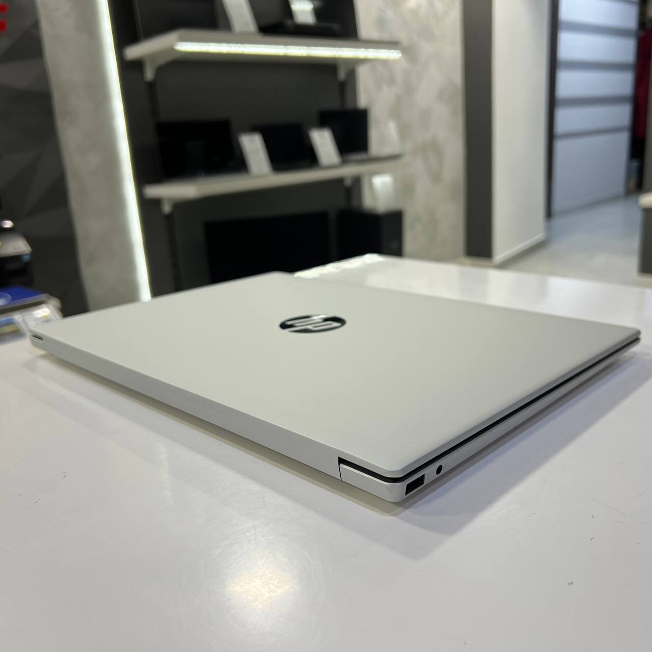 HP OmniBook 5 Ryzen AI 7 350/16Gb/512Gb SSD/Win11 (вживаний)