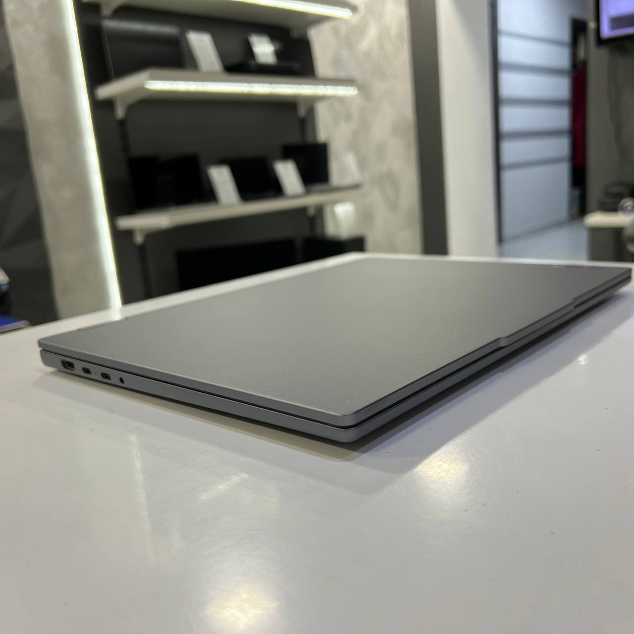 Lenovo IdeaPad 5 2-in-1 Ryzen 7 8845HS/16Gb/1Tb SSD/Win11 (вживаний)