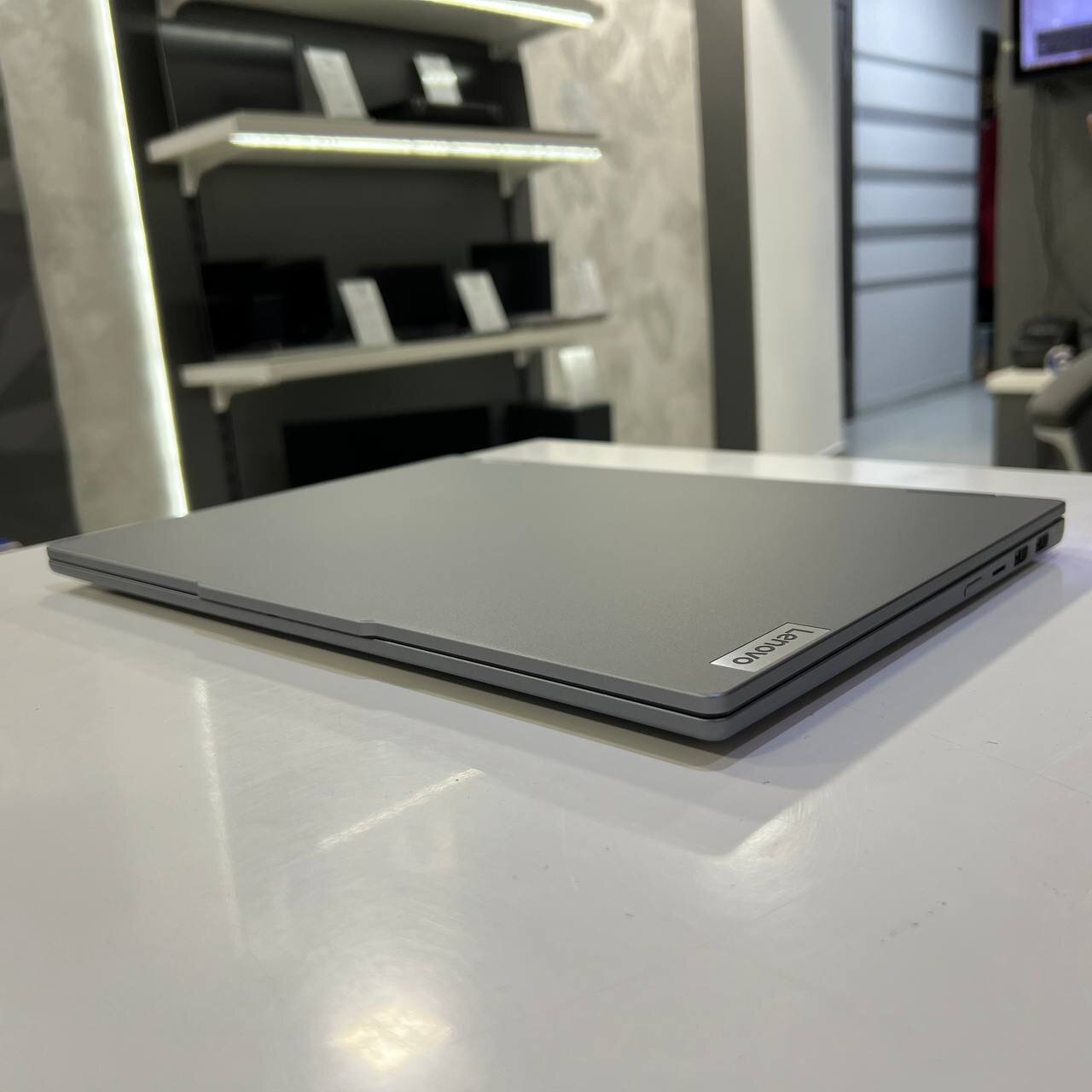 Lenovo IdeaPad 5 2-in-1 Ryzen 7 8845HS/16Gb/1Tb SSD/Win11 (вживаний)