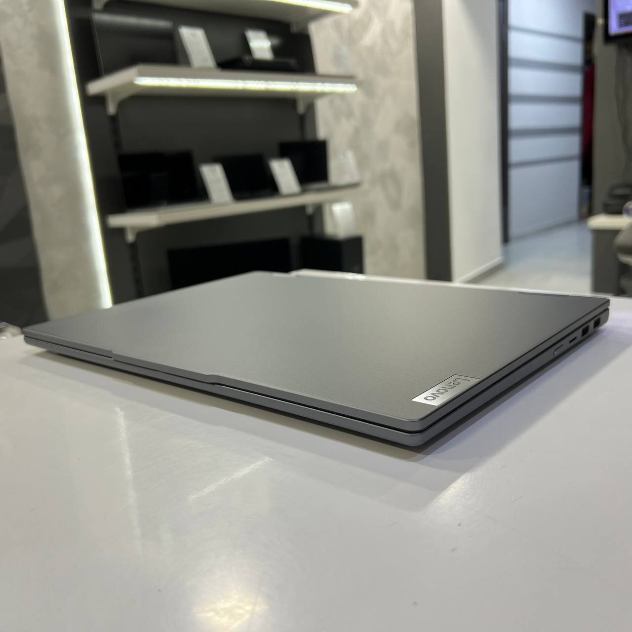 Lenovo IdeaPad 5 2-in-1 Ryzen 7 8845HS/16Gb/1Tb SSD/Win11 (вживаний)