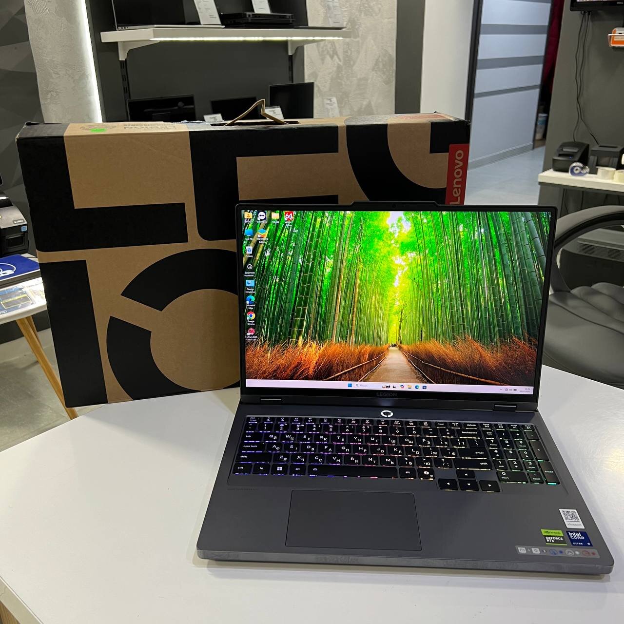 Lenovo Legion 5 Intel Core Ultra 9 275HX/RTX5060 8Gb/32Gb/1Tb SSD/Win11