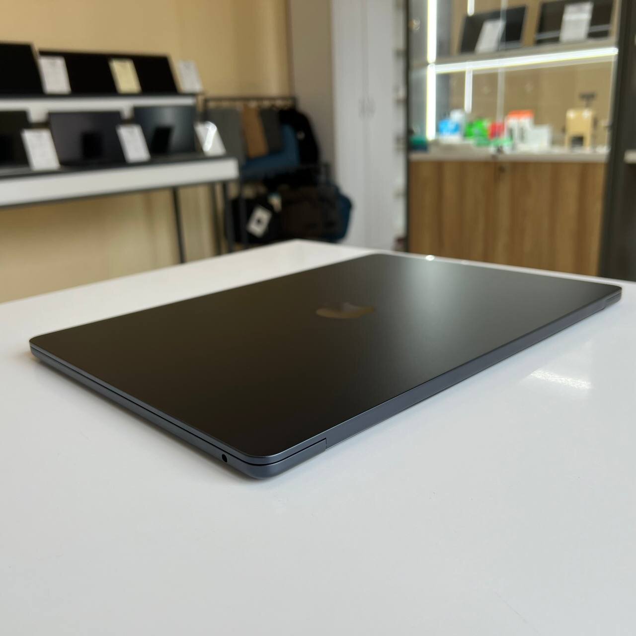 Apple MacBook Air 15 A3241 (2025) Apple M4/16Gb/512Gb SSD/Tahoe (вживаний)