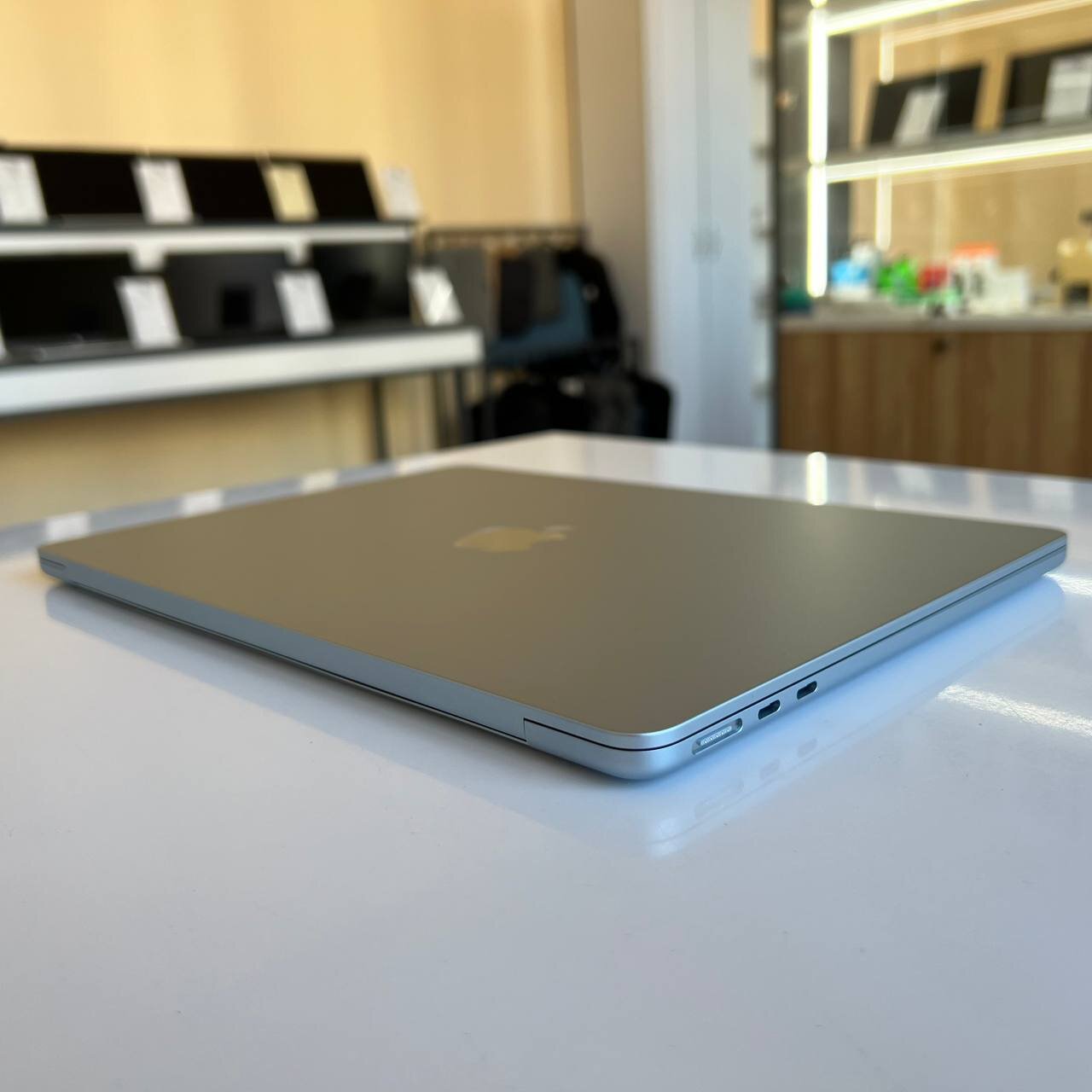 Apple MacBook Air 13 A3240 Sky Blue (2025) Apple M4/16Gb/256Gb SSD/Tahoe (вживаний)