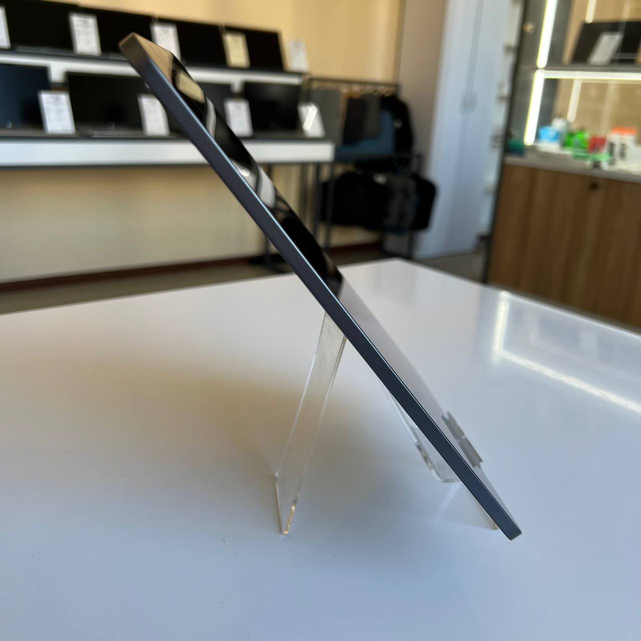 Apple iPad Air 4 2020 Wi-Fi 64Gb Space Gray (вживаний)