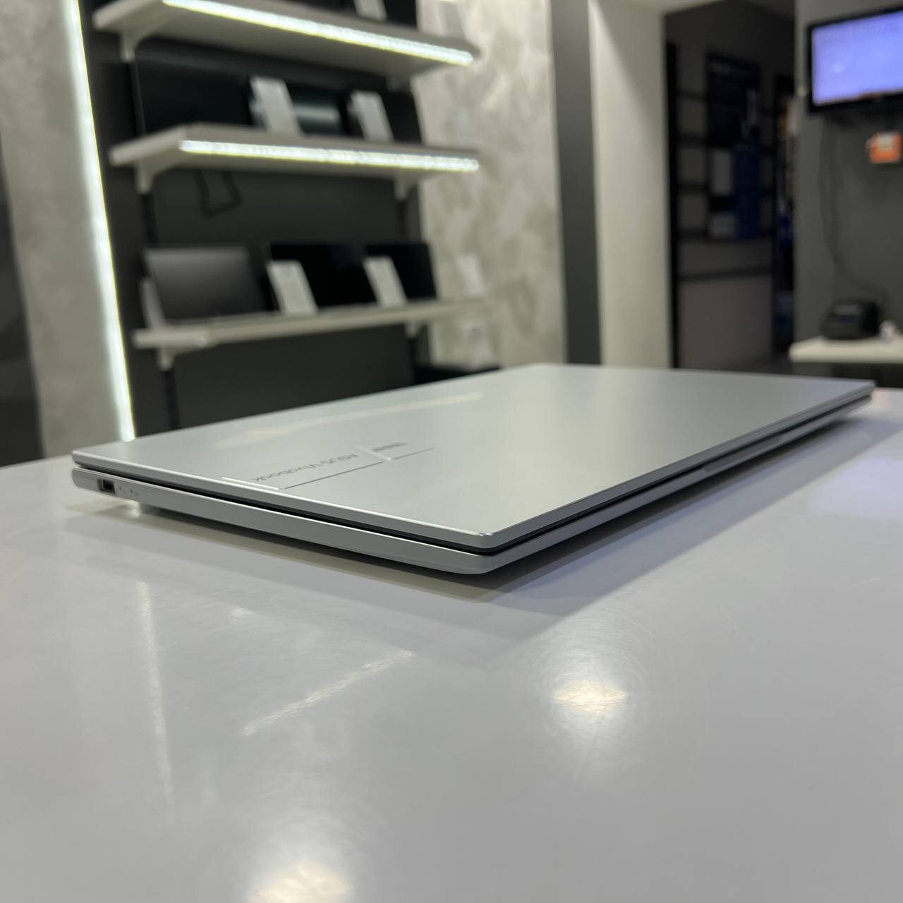 Asus VivoBook 15 F1504V Intel Core 5 120U/16Gb/512Gb SSD/Win11 (вживаний)