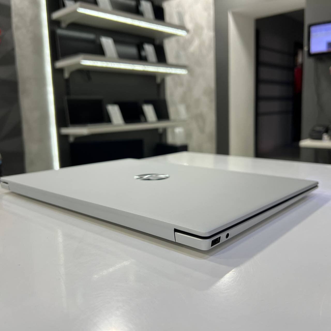 HP OmniBook 5 Intel Core Ultra 7 255U/16Gb/1Tb SSD/Win11 (вживаний)