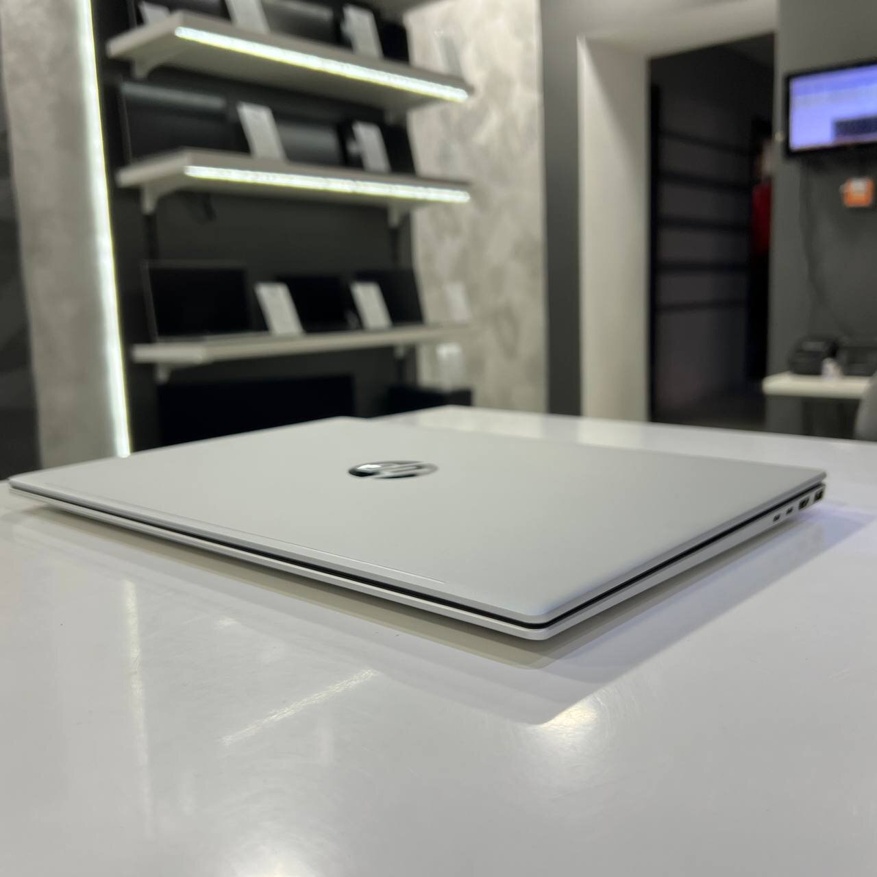 HP OmniBook 5 Intel Core Ultra 7 255U/16Gb/1Tb SSD/Win11 (вживаний)