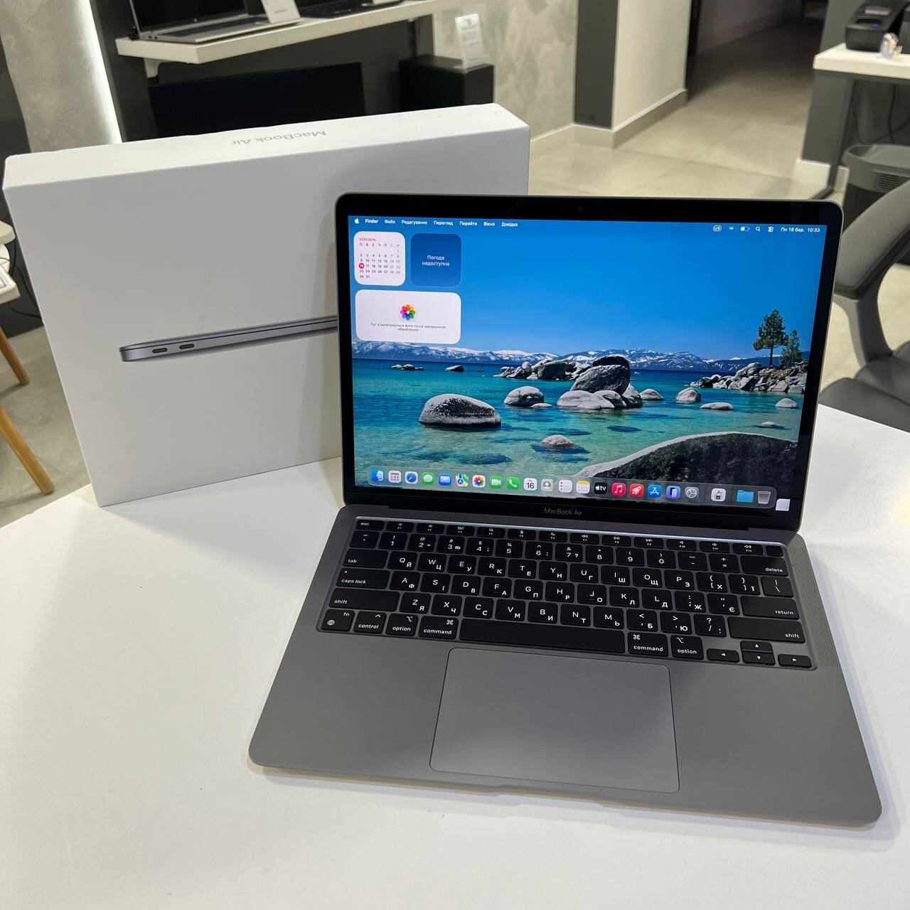 MacBook Air A2337 (2020) Apple M1/8Gb/256Gb SSD/Tahoe (вживаний)