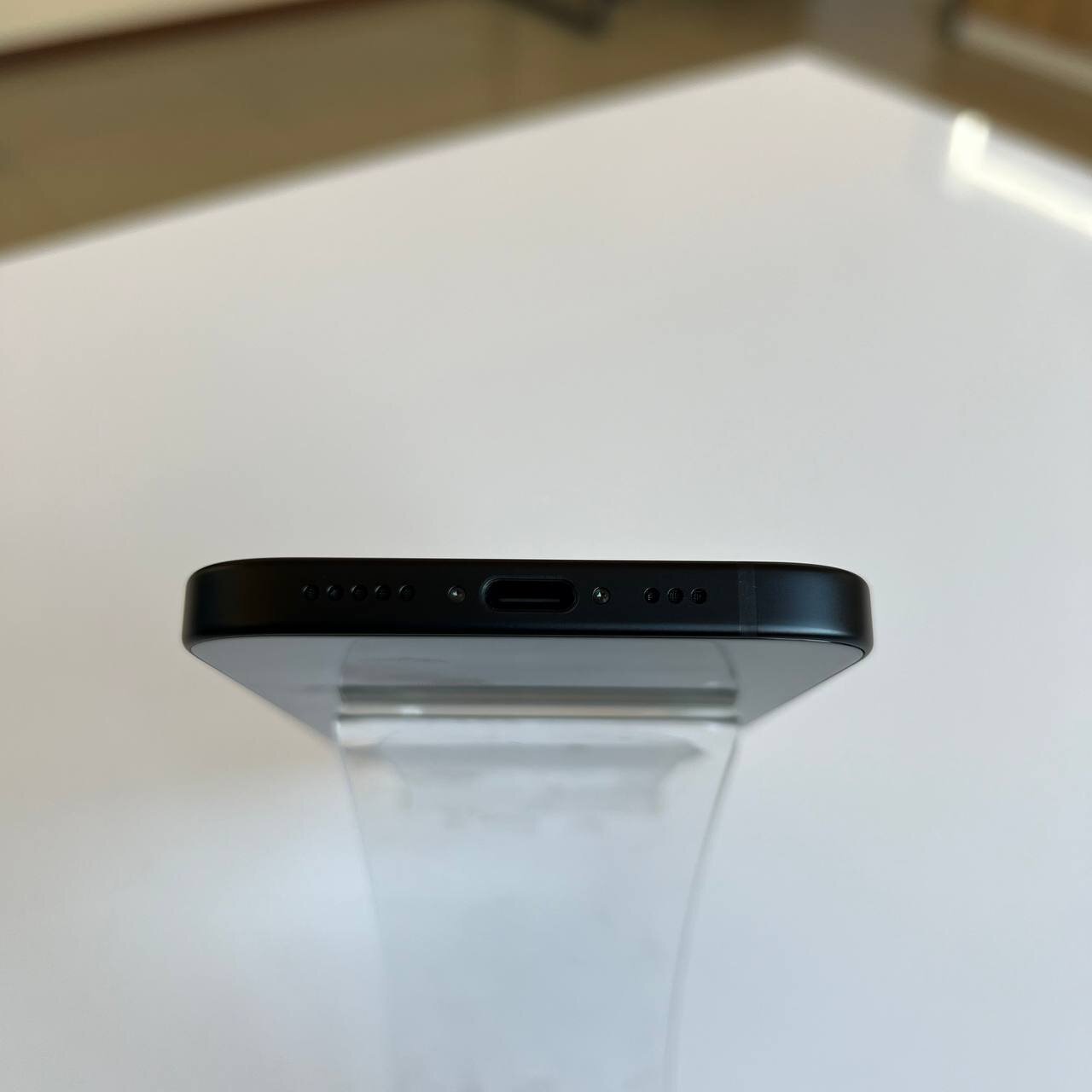 Apple iPhone 15 128 Gb Black (e-Sim) (вживаний)