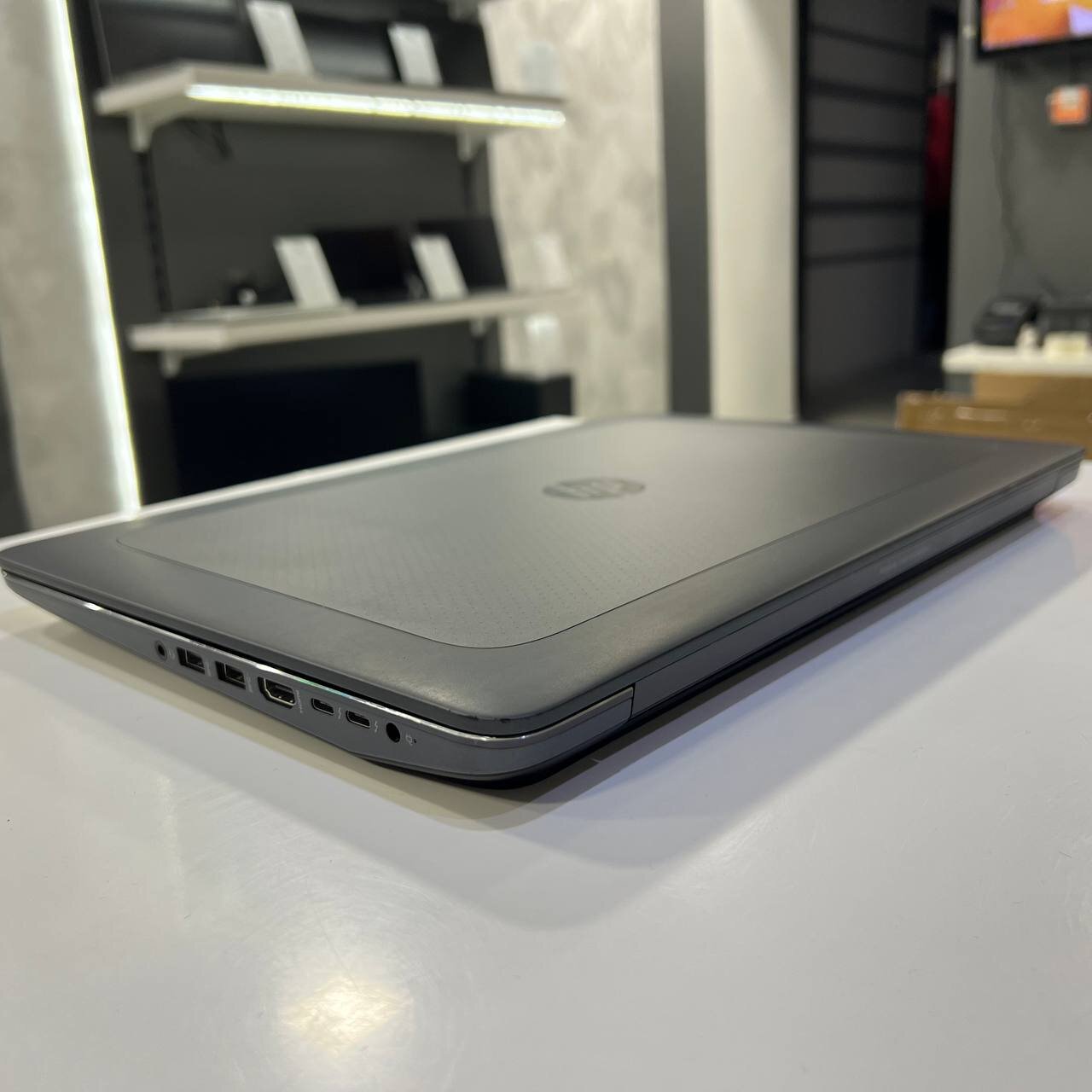 HP Zbook G3 Intel Core i7-6820HQ/M1000M 2Gb/16Gb/256Gb SSD/Win10 (вживаний)