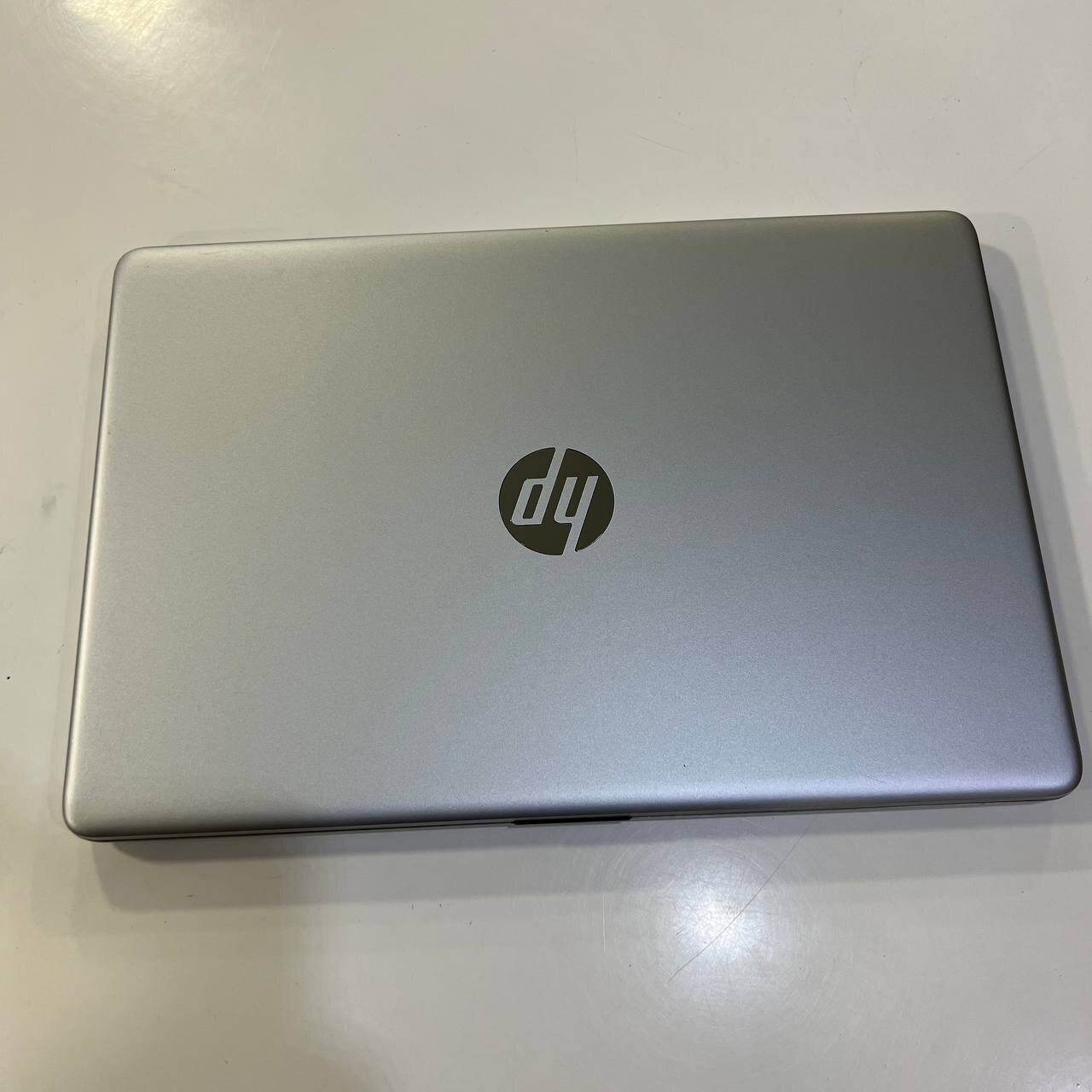 HP Laptop 15-DW2025CL Intel Core i5-1035G1/16Gb/256Gb SSD/Win11 (вживаний)