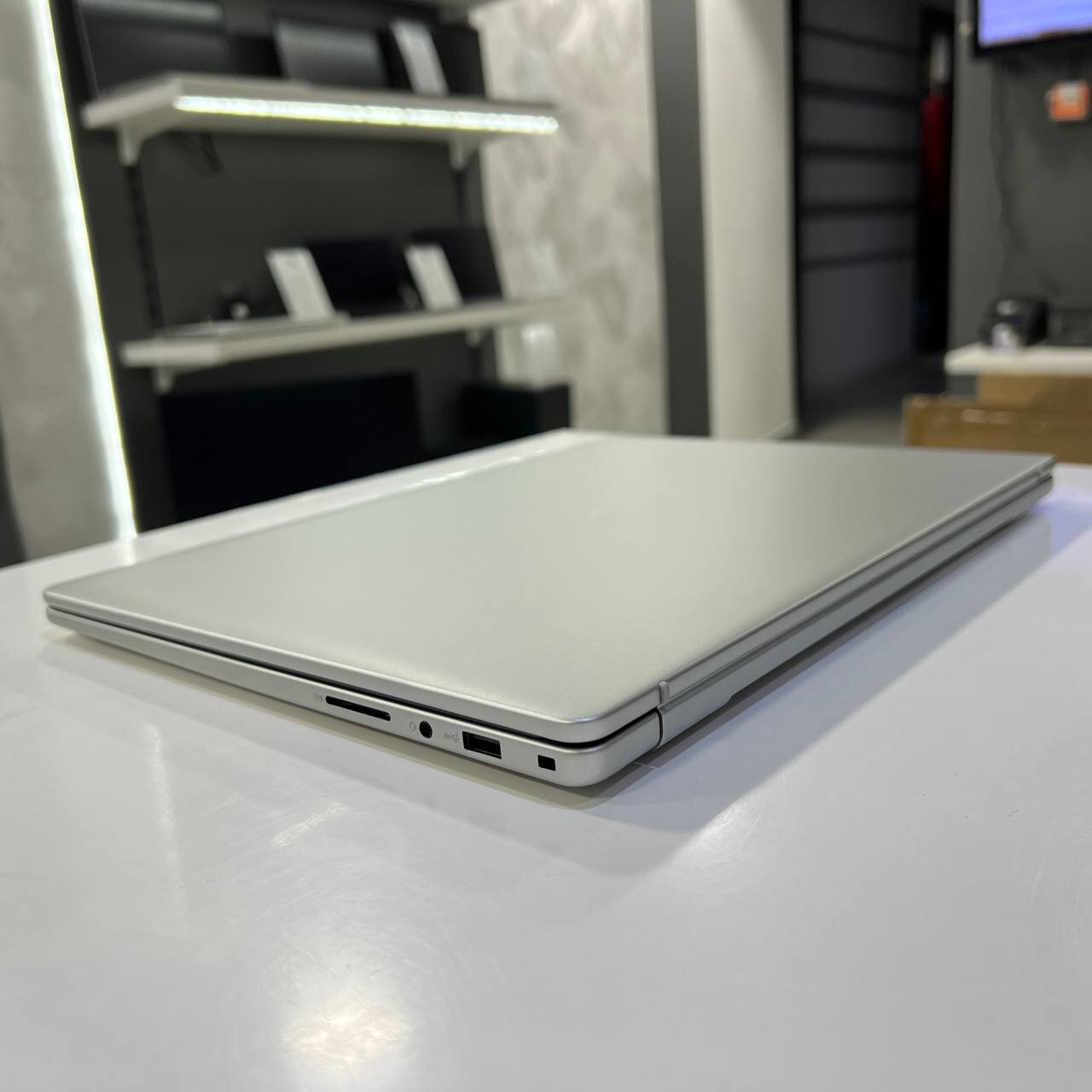 Dell 16 DC16251 Intel Core 5 120U/8Gb/512Gb SSD/Win11 (вживаний)