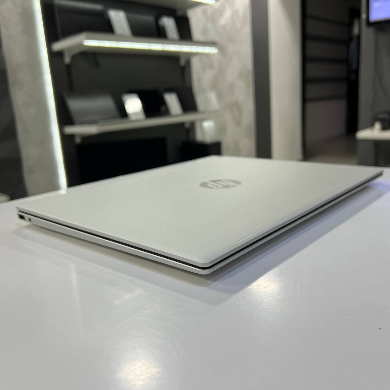 HP OmniBook 5 Ryzen AI 7 350/16Gb/512Gb SSD/Win11 (вживаний)