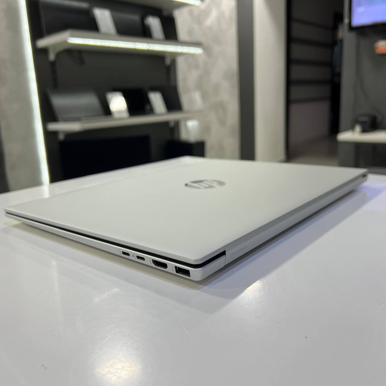 HP OmniBook 5 Intel Core Ultra 7 255U/16Gb/1Tb SSD/Win11 (вживаний)