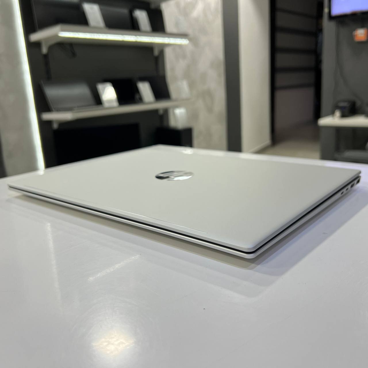 HP OmniBook 5 Intel Core Ultra 7 255U/16Gb/1Tb SSD/Win11 (вживаний)