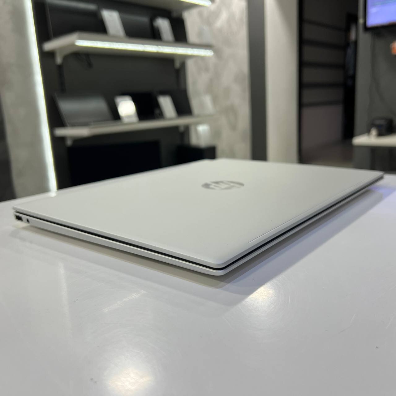 HP OmniBook 5 Intel Core Ultra 7 255U/16Gb/1Tb SSD/Win11 (вживаний)