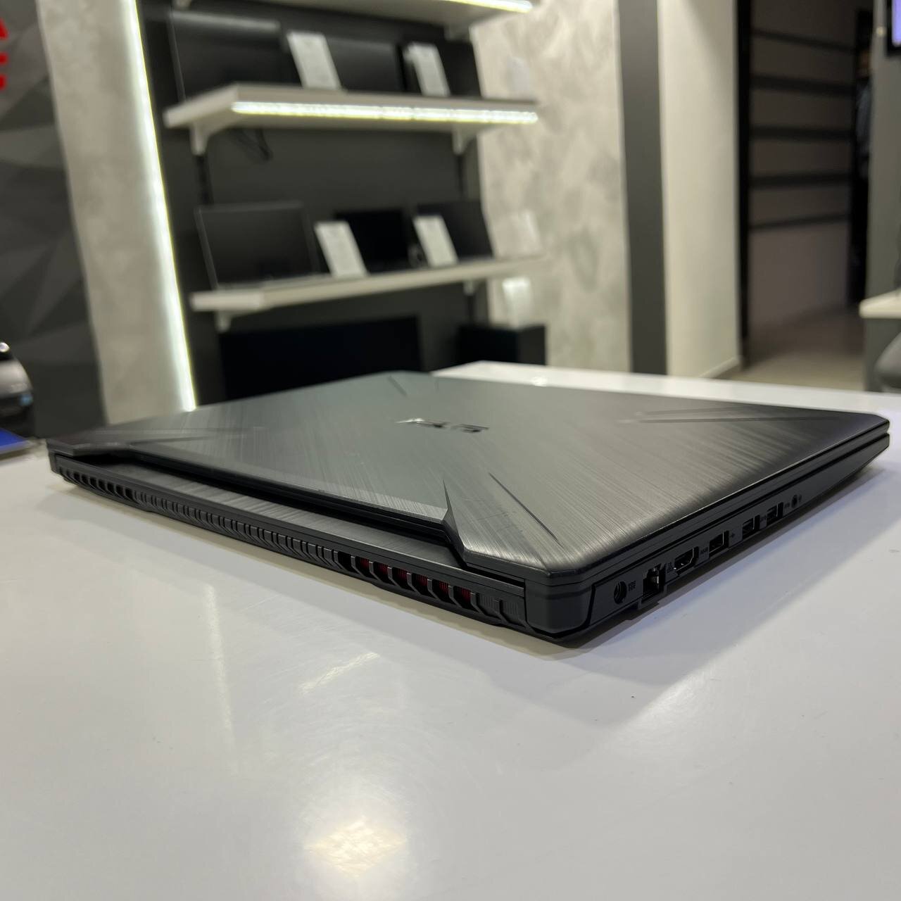 ASUS TUF FX505DT Ryzen 5 3550H/GTX1650 4Gb/16Gb/1Tb SSD/Win11 (вживаний)