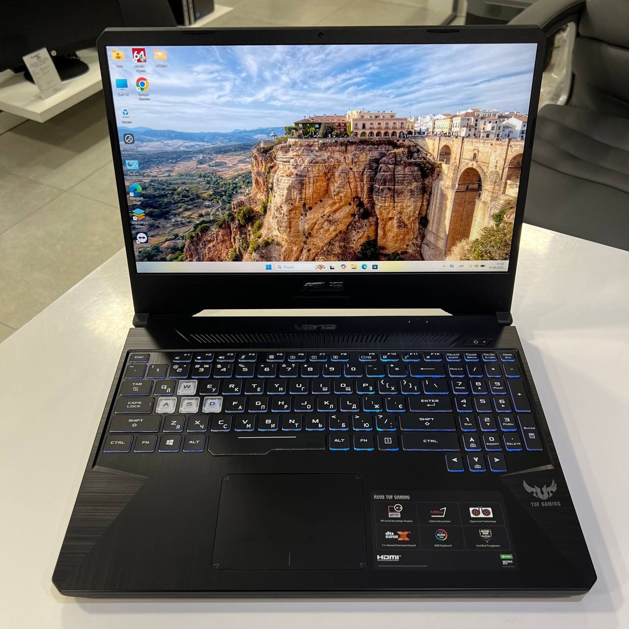 ASUS TUF FX505DT Ryzen 5 3550H/GTX1650 4Gb/16Gb/1Tb SSD/Win11 (вживаний)