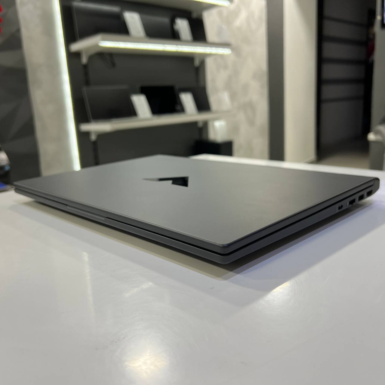 HP Victus 15 Ryzen 5 7535HS/RX6550M 4Gb/16Gb/512Gb SSD/Win11 (вживаний)