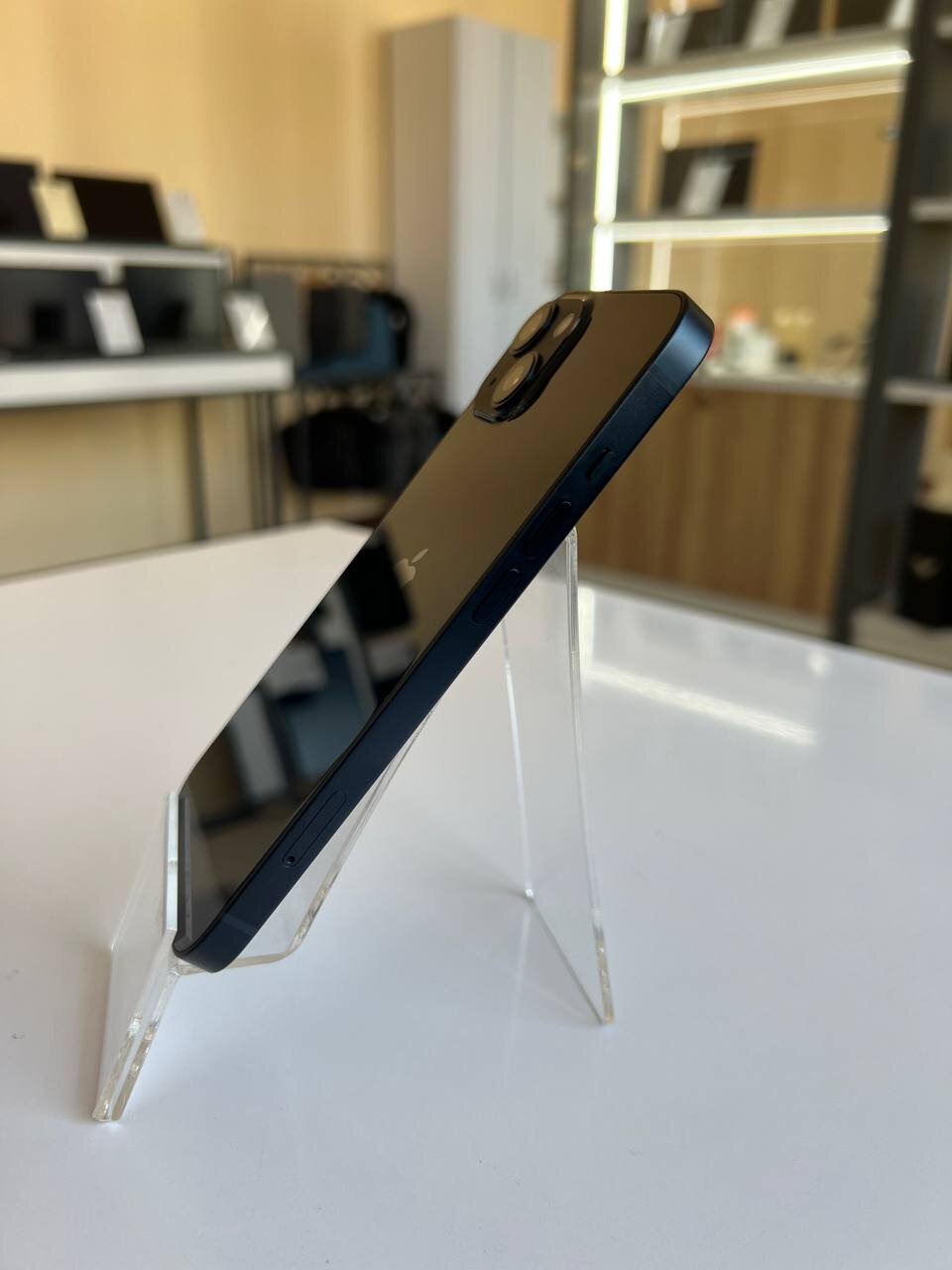 Apple iPhone 13 128 Gb Midnight (вживаний)