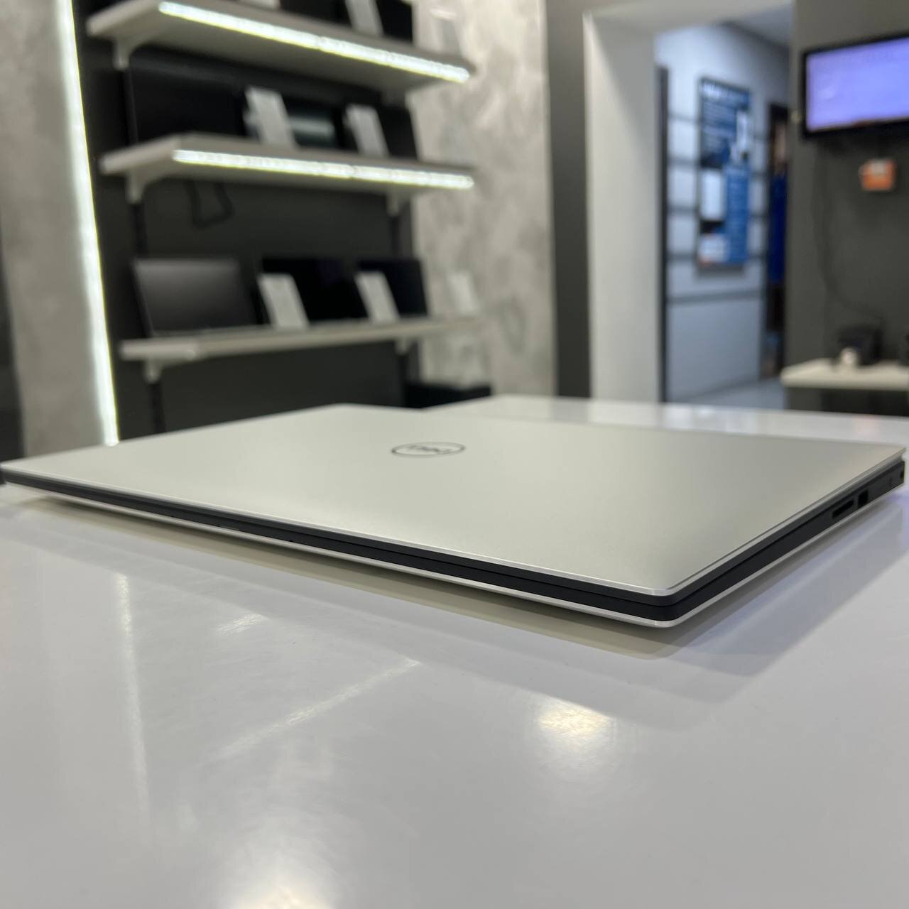 Dell XPS 15 7590 Intel Core i7-9750H/GTX1650 4Gb/32Gb/1Tb SSD/Win11 (вживаний)