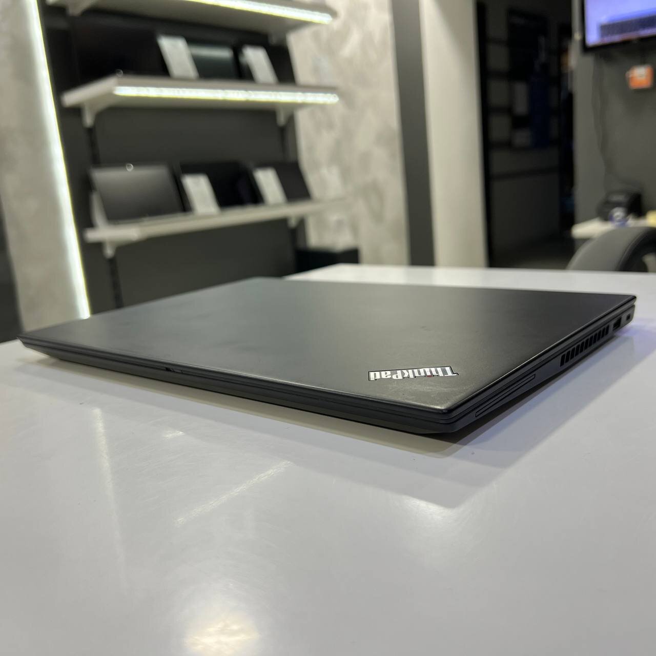 Lenovo ThinkPad T490s Intel Core i5-8365U/16Gb/256Gb SSD/Win11 (вживаний)