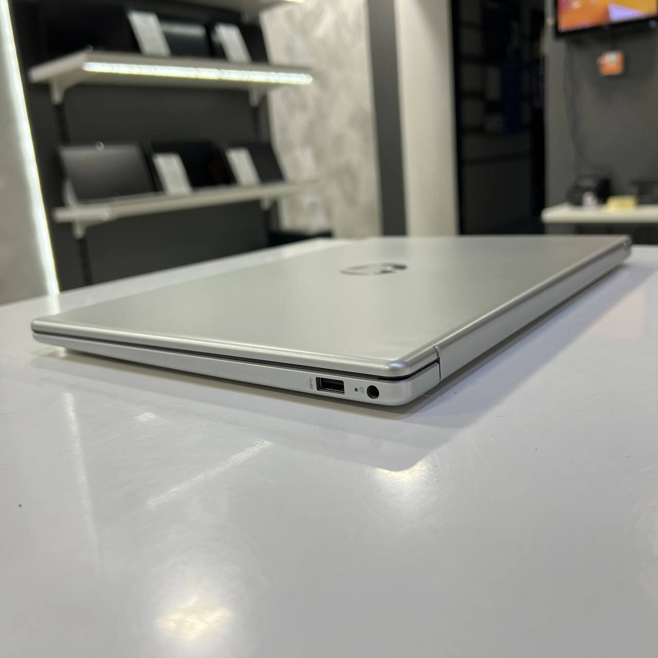 HP Laptop 15-FD0123DX Intel Core i3-1315U16Gb/256Gb SSD/Win11 (вживаний)