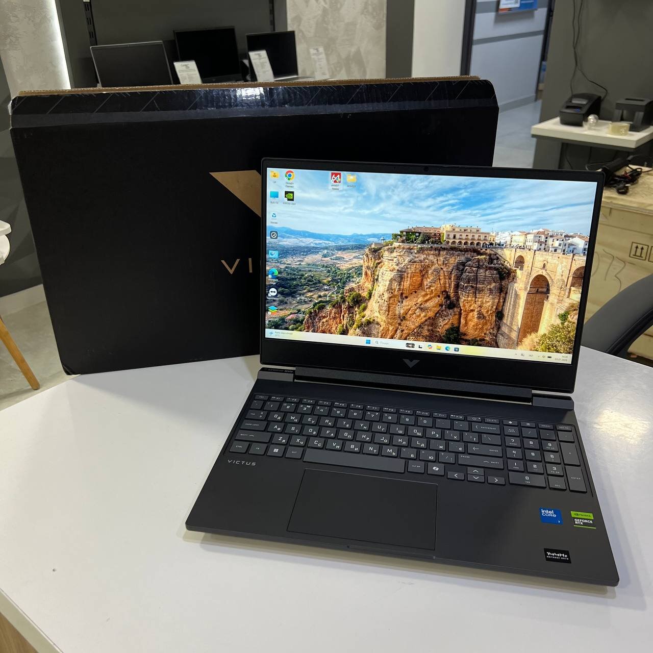 HP Victus 15-FA2095NW Intel Core 7 240H/RTX5060 8Gb/16Gb/512Gb SSD/Win11