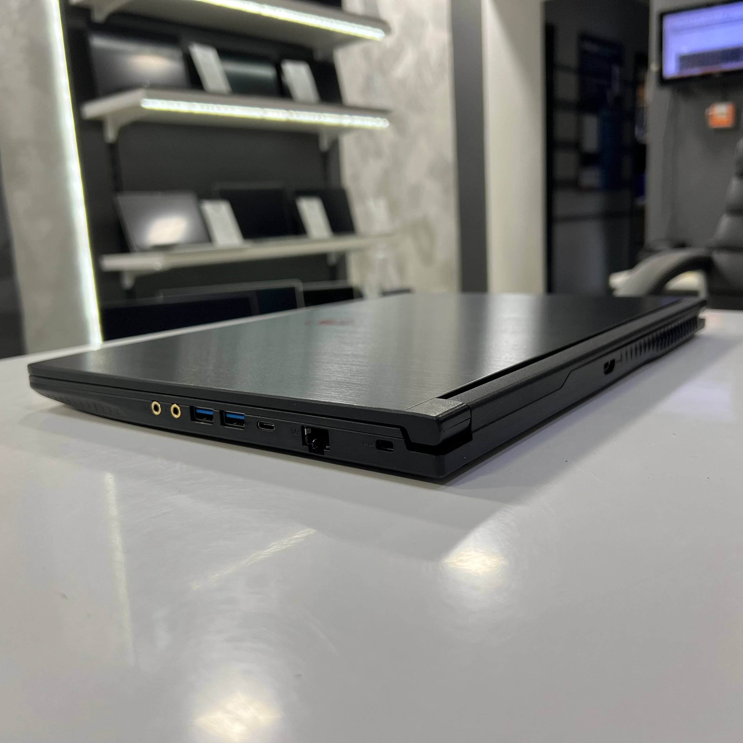 MSI Thin GF63 Intel Core i5-11400H/GTX1650 4Gb/16Gb/512Gb SSD/Win11 (вживаний)