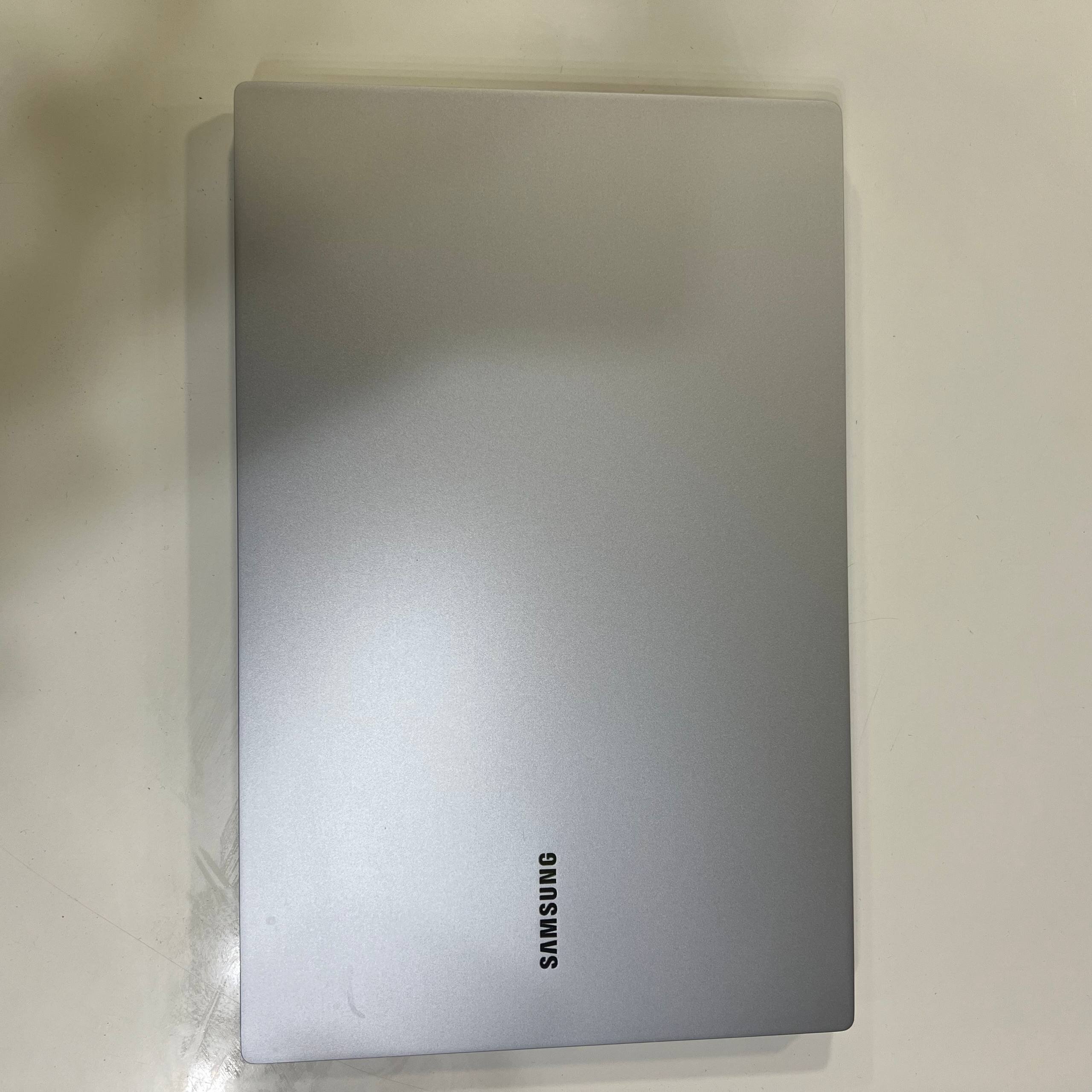 Samsung Galaxy Book 4 Intel Core 7 150U/16Gb/512Gb SSD/Win11 (вживаний)