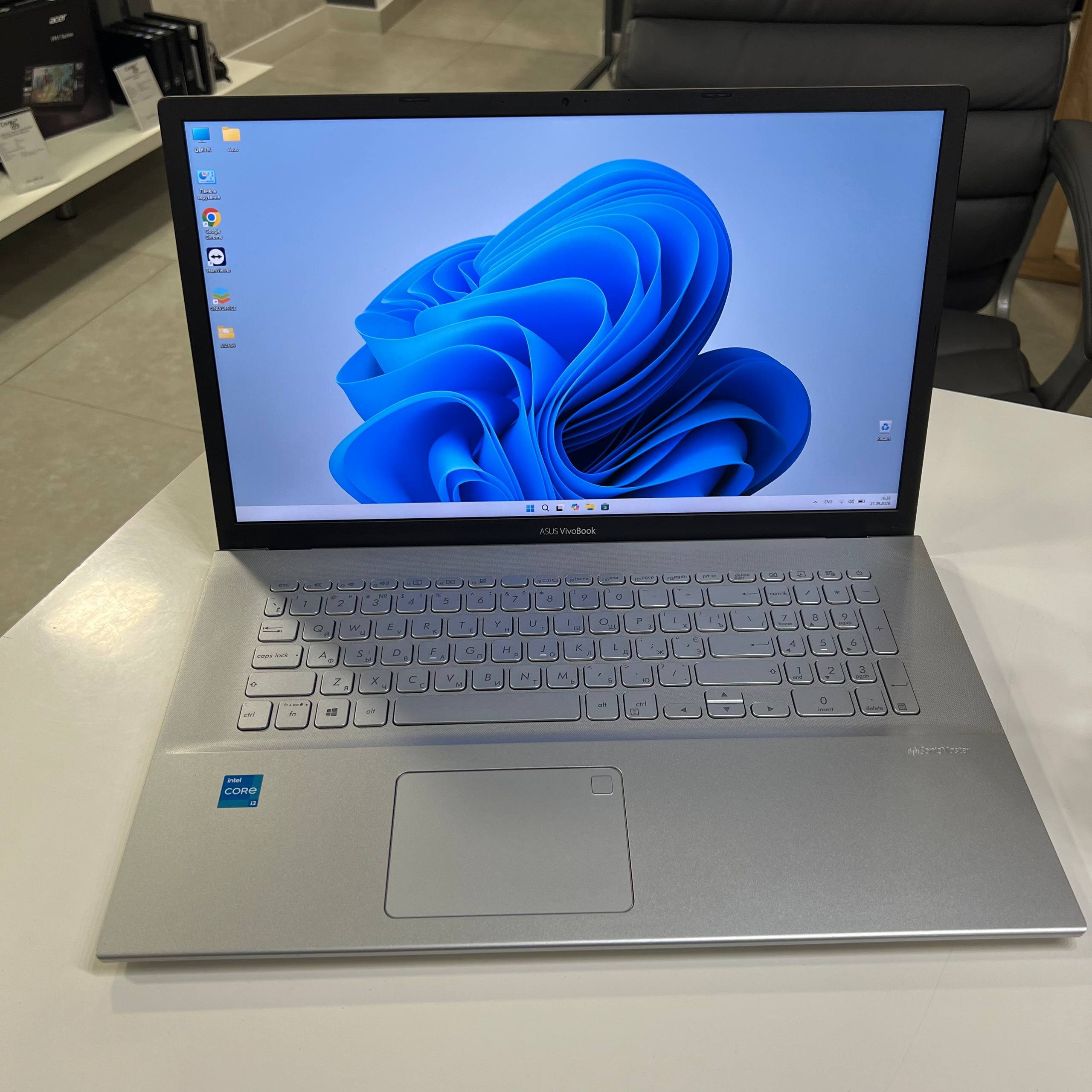 Asus VivoBook 17 K712E Intel Core i3-1115G4/16Gb/256Gb SSD/Win11 (вживаний)