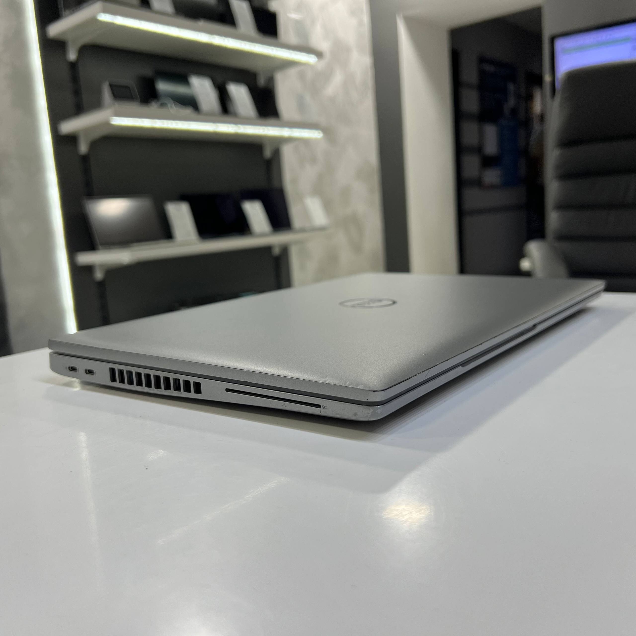 Dell Latitude 3520 Intel Core i5-1245U/16Gb/256Gb SSD/Win11 (вживаний)