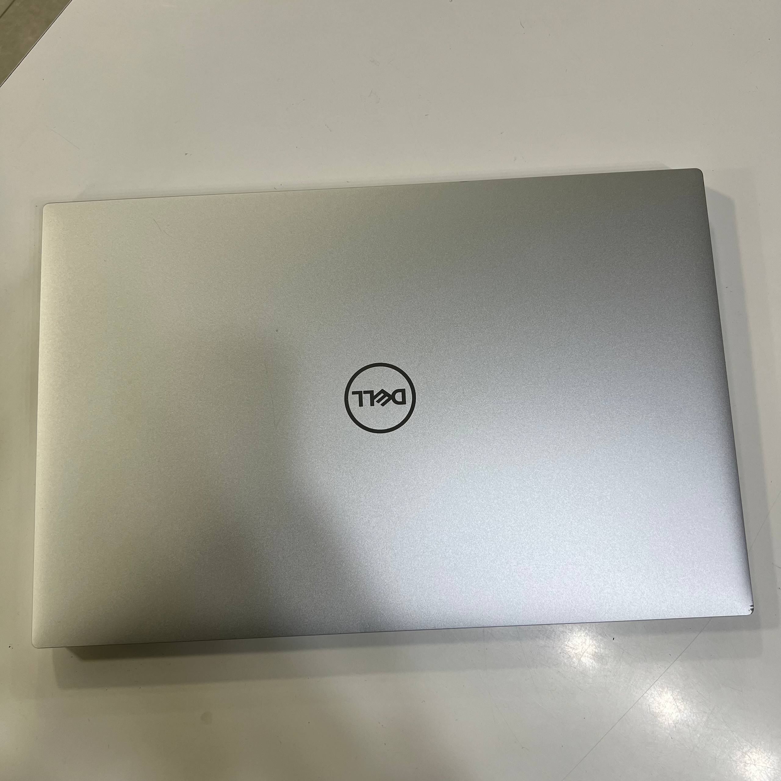 Dell XPS 9710 Intel Core i7-11800H/RTX3050 4Gb/16Gb/512Gb SSD/Win11 (вживаний)