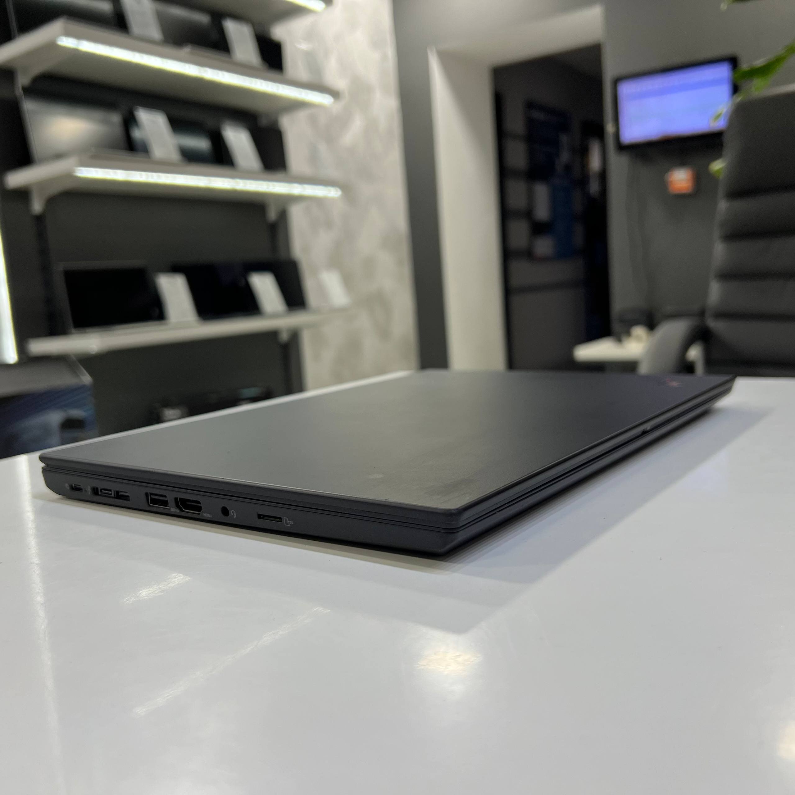 Lenovo ThinkPad T490 Intel Core i5-8365U/8Gb/256Gb SSD/Win11 (вживаний)