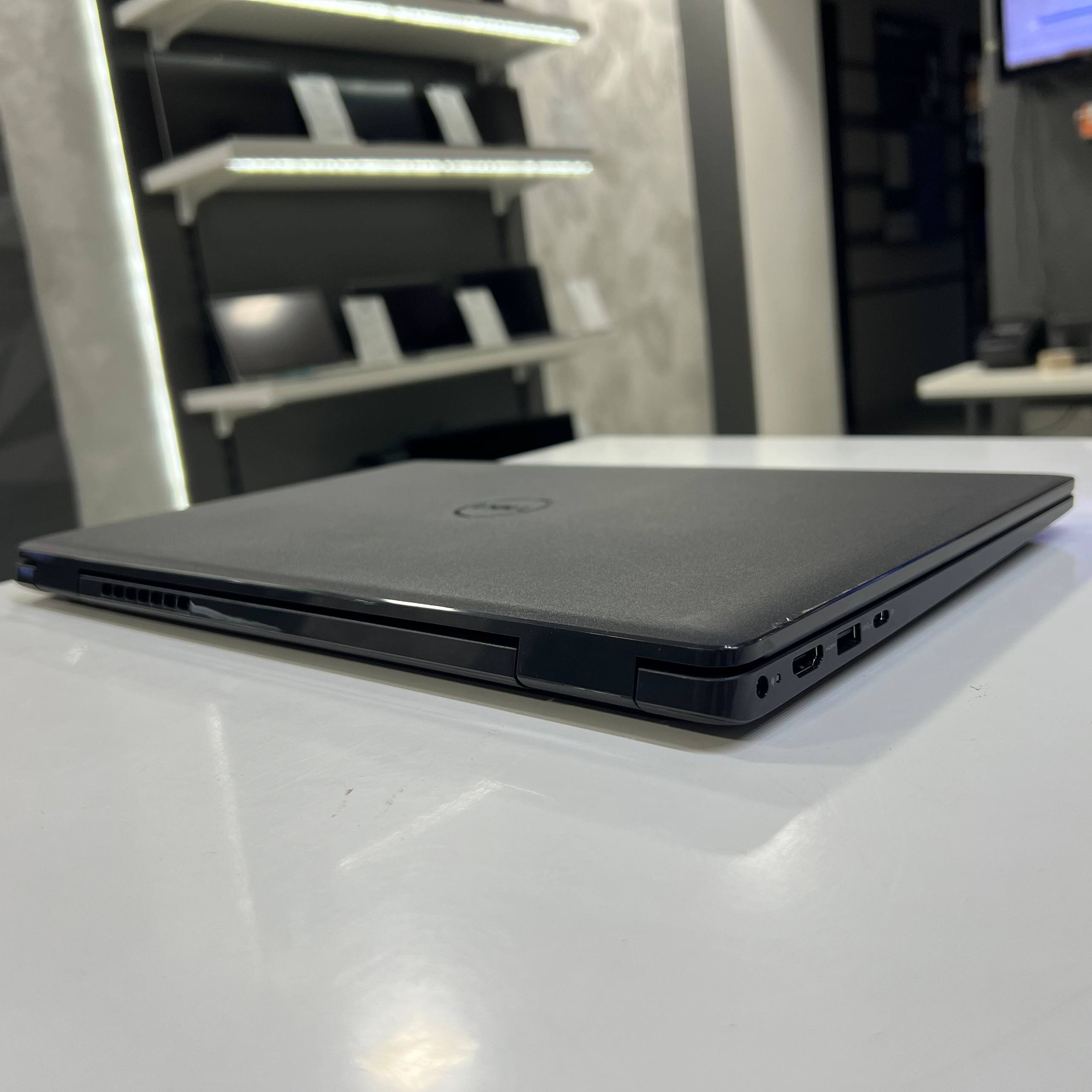 Dell Latitude 3520 Intel Core i5-1135G7/8Gb/240Gb SSD/Win11 (вживаний)