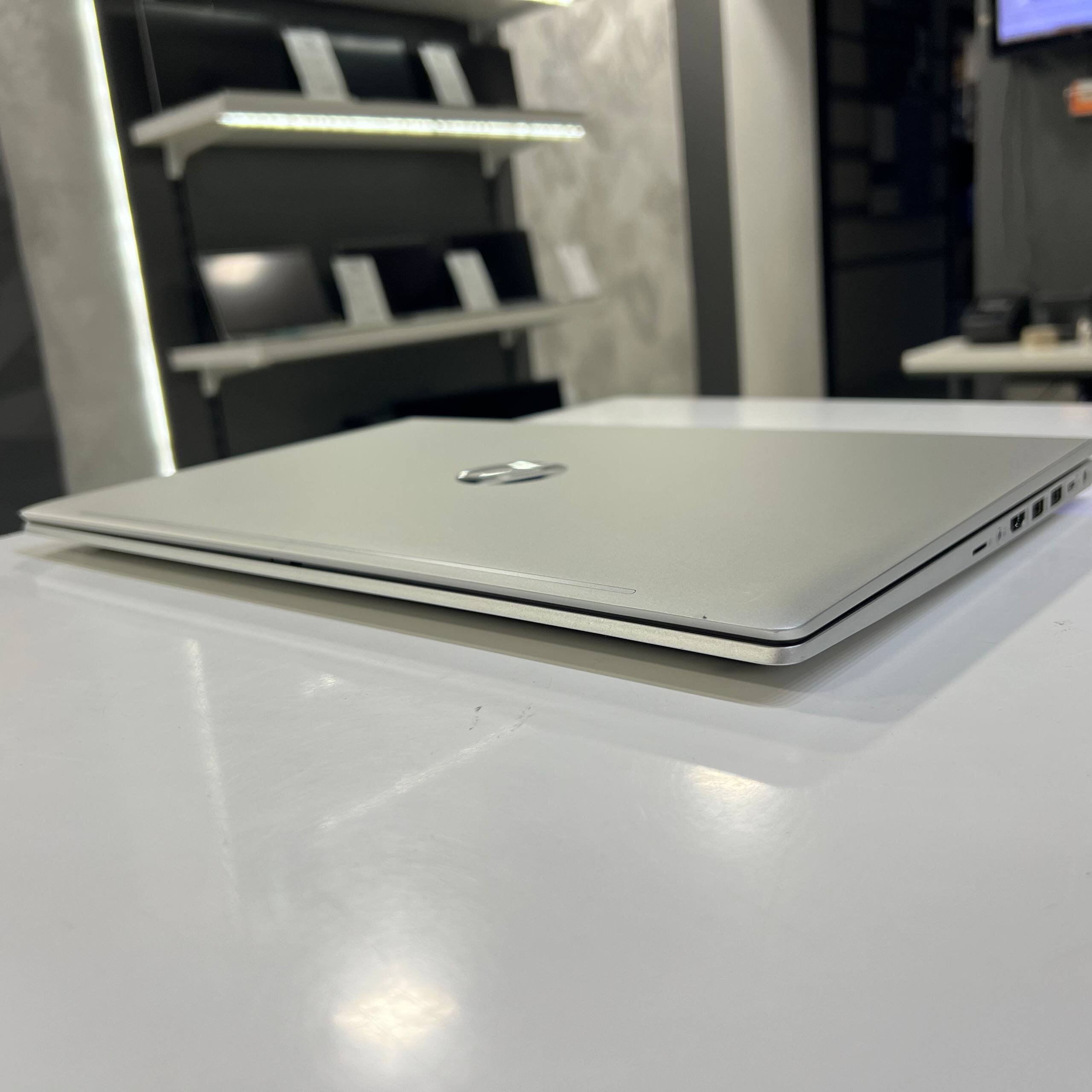 HP ProBook 450 G8 Intel Core i7-1165G7/MX450 2Gb/16Gb/256Gb SSD/Win11 (вживаний)