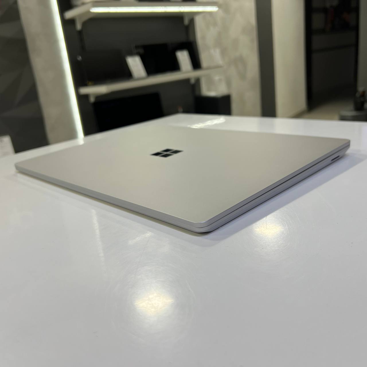 Microsoft Surface Laptop 3 Ryzen 5 Surface Edition/8Gb/256Gb SSD/Win11