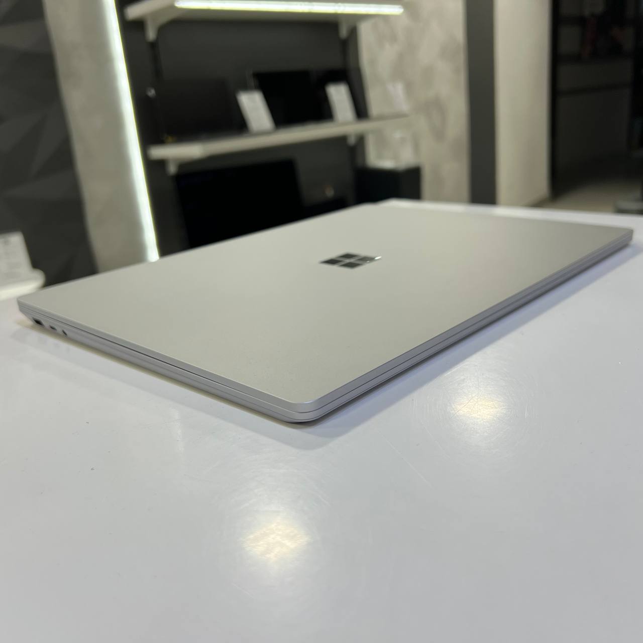 Microsoft Surface Laptop 3 Ryzen 5 Surface Edition/8Gb/256Gb SSD/Win11