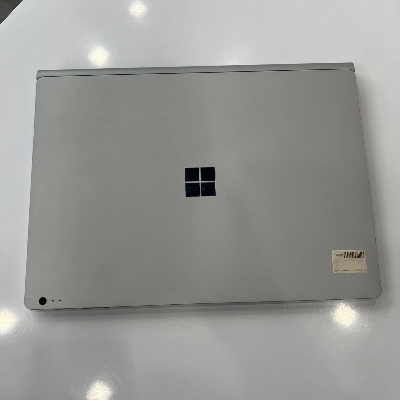 Microsoft Surface Book Intel Core i5-6300U/8Gb/128Gb SSD/Win10