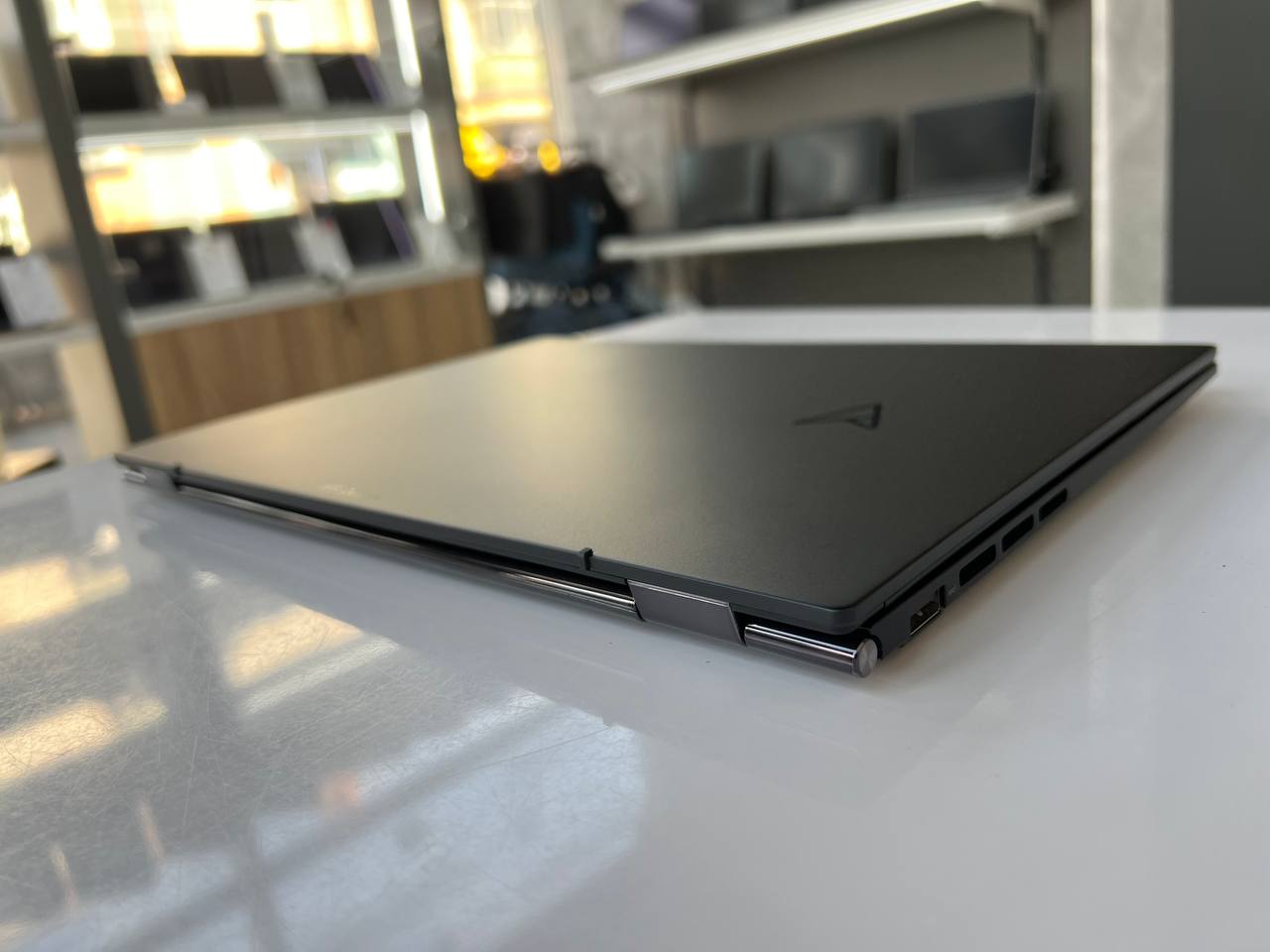 Asus ZenBook 14 Ryzen 7 7730U/16Gb/512Gb SSD/Win11