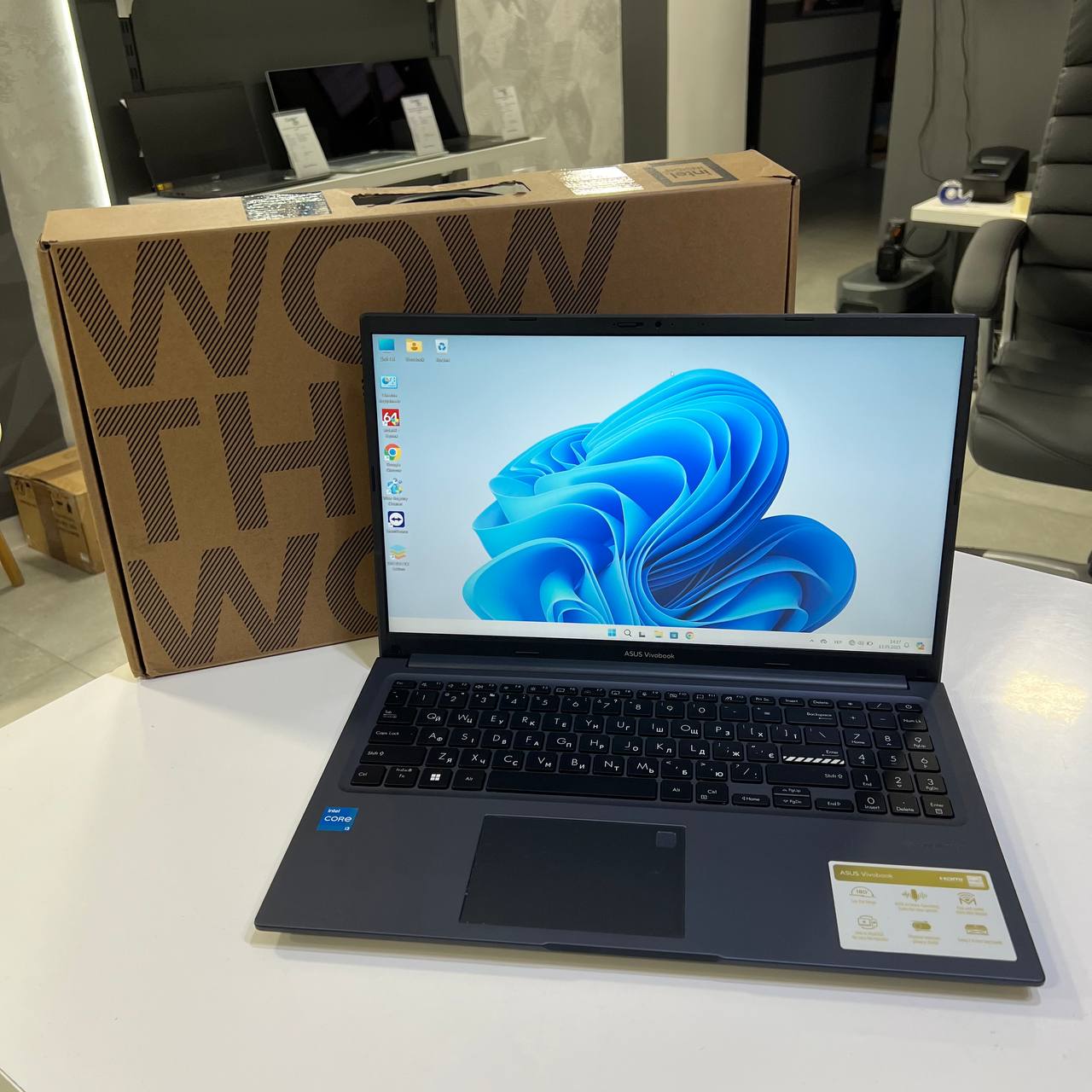Asus VivoBook Intel Core i3-1215U/12Gb/256Gb SSD/Win11