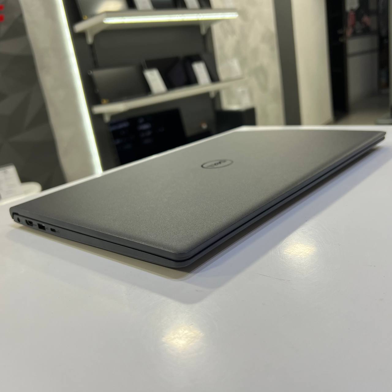 Dell Inspiron 3535 Ryzen 7 7730U/16Gb/512Gb SSD/Win11